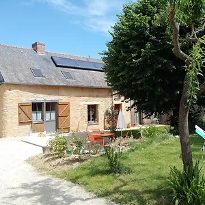A La Mainguere, D'hotes , Brece (Ille-et-Vilaine) France